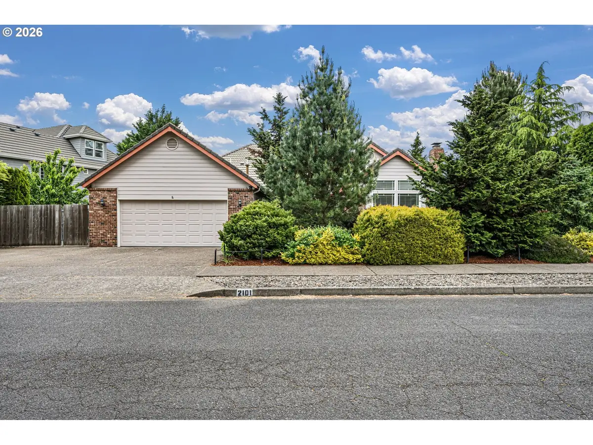 2101 Kingfisher Way, Eugene, OR 97401 - #1