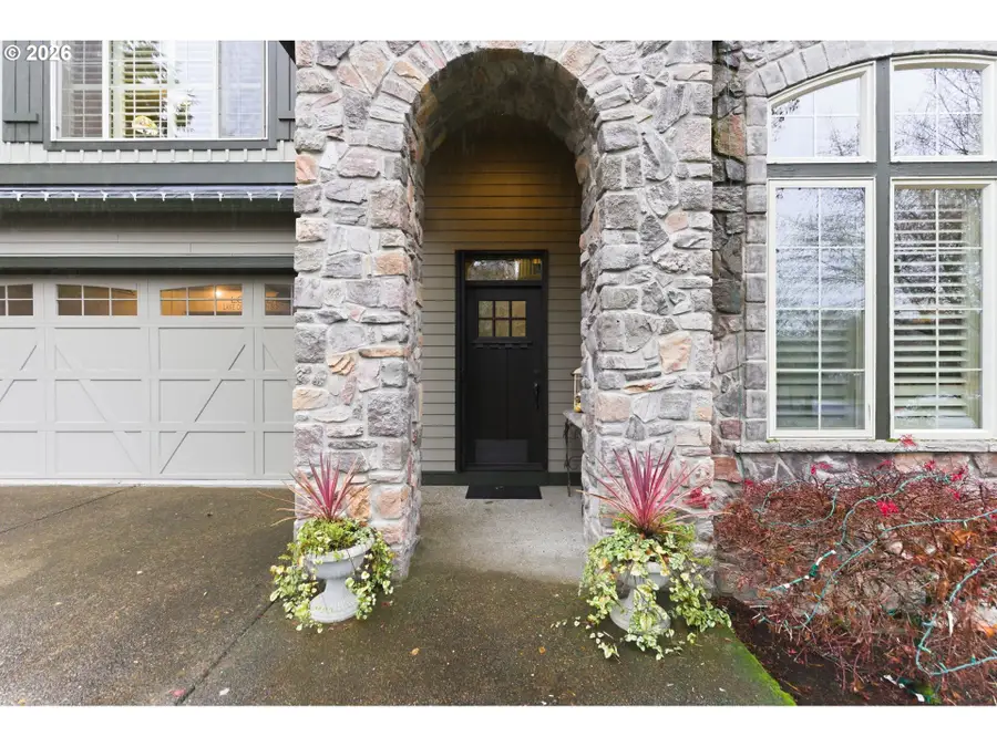 1645 SW Joshua St, Portland, OR 97219 - Image #2