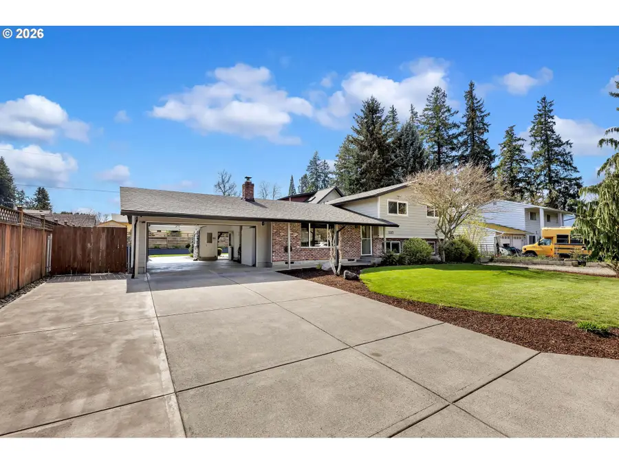 2217 NE 90th St, Vancouver, WA 98665 - #2