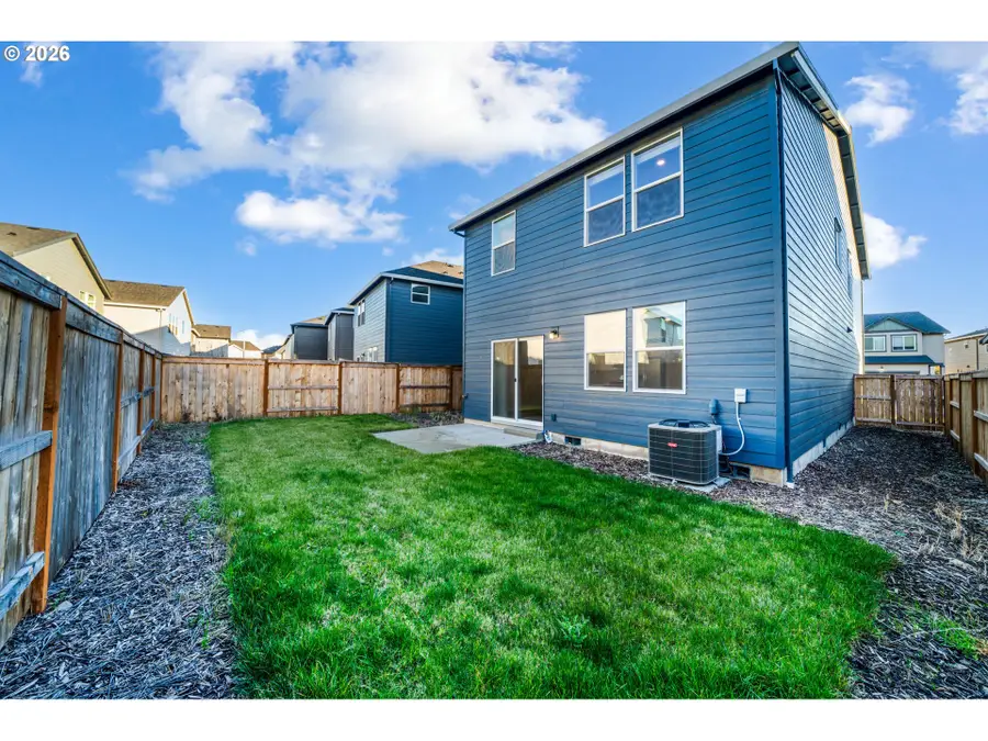 2982 T St, Springfield, OR 97477 - #3
