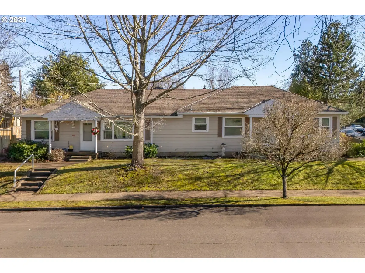 7106 N Hodge Ave, Portland, OR 97203 - #1