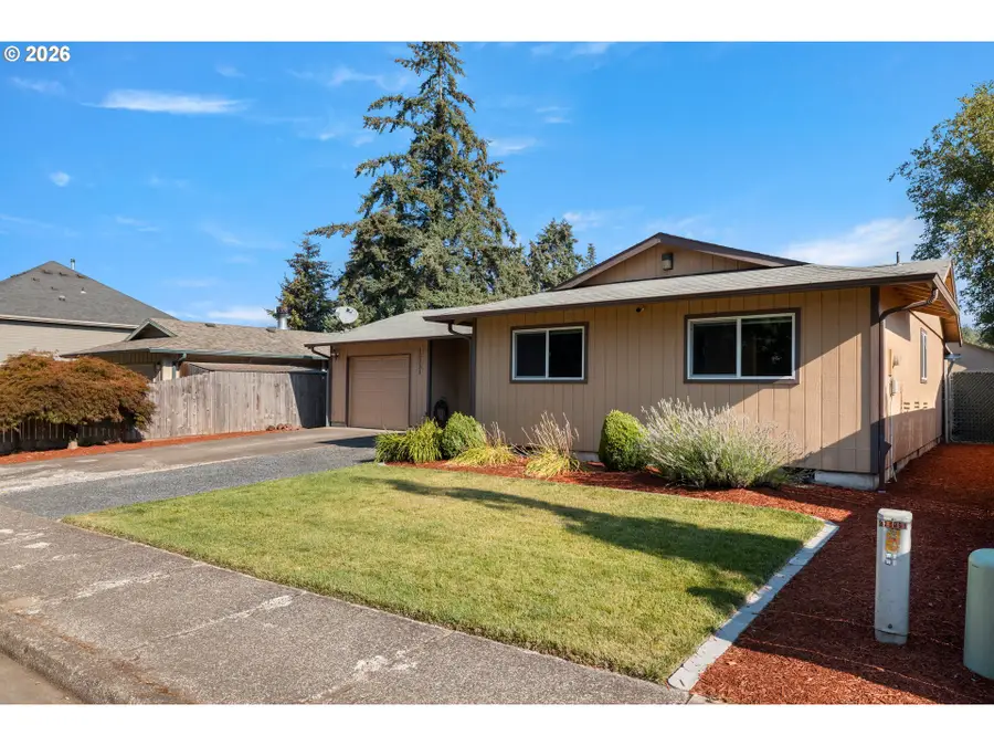 13331 Lakewood Dr, Aurora, OR 97002 - #3