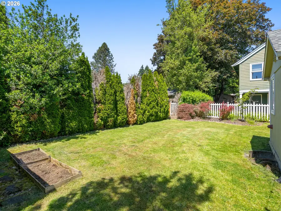 209 NE 192nd Ave, Portland, OR 97230 - #3