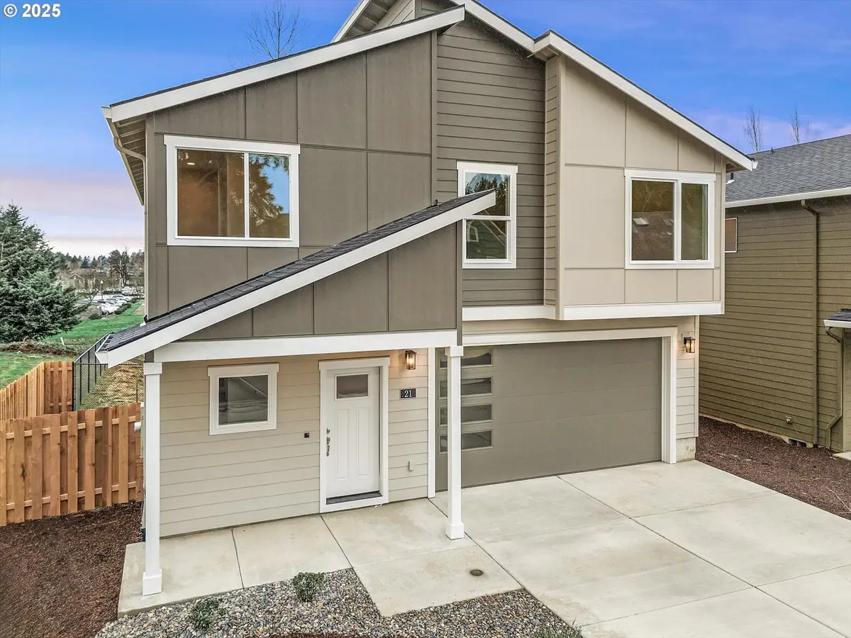21 NW Mawrcrest Ave, Gresham, OR 97030 - #1