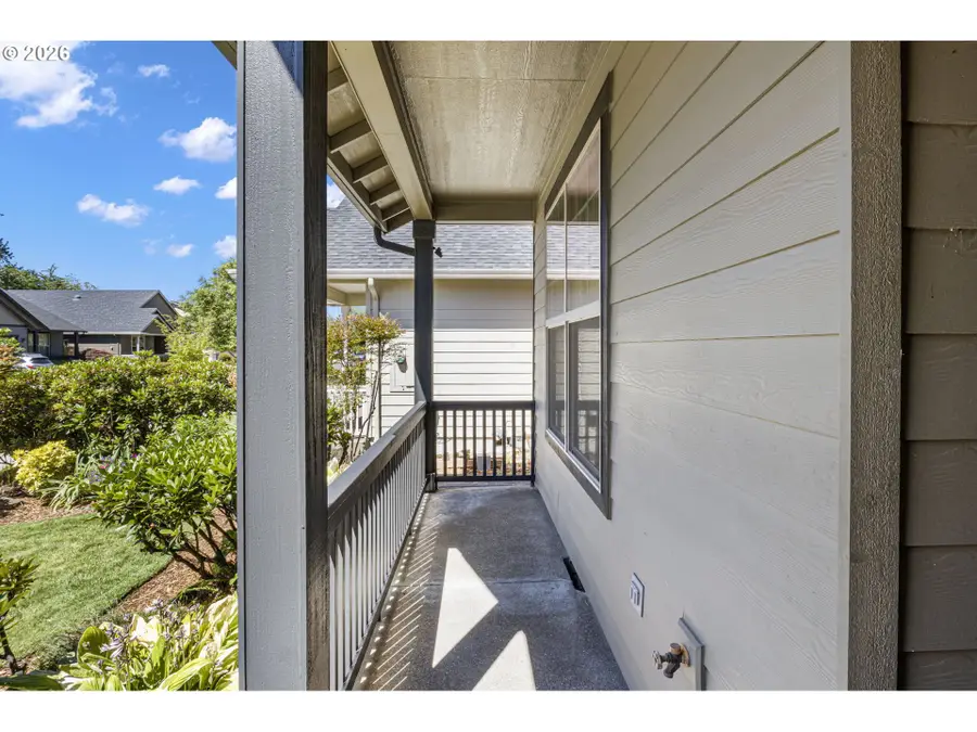 963 Pennington Ct, Eugene, OR 97404 - #3
