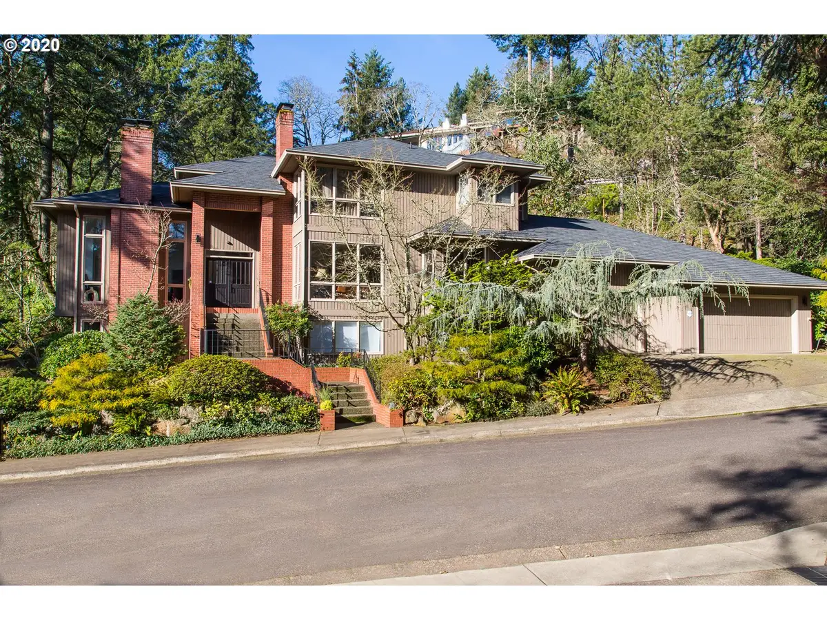 15800 Oswego Shore Ct, Lake Oswego, OR 97034 - #1
