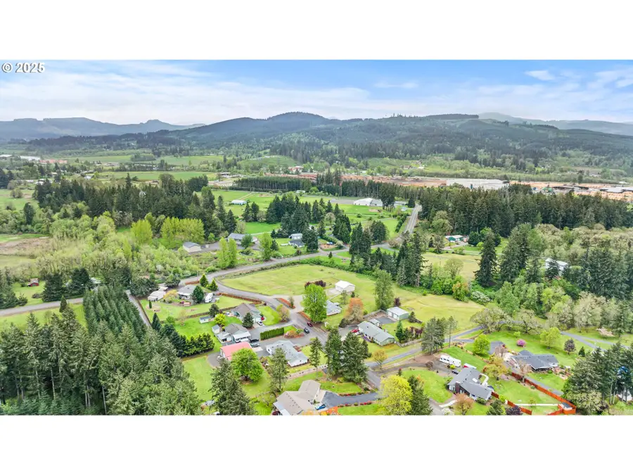 30434 Santiam River Rd, Lebanon, OR 97355 - #3