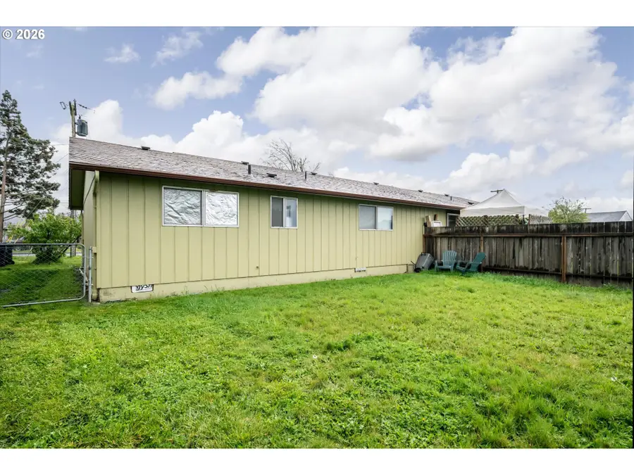 3542 3544 E St, Springfield, OR 97478 - #2