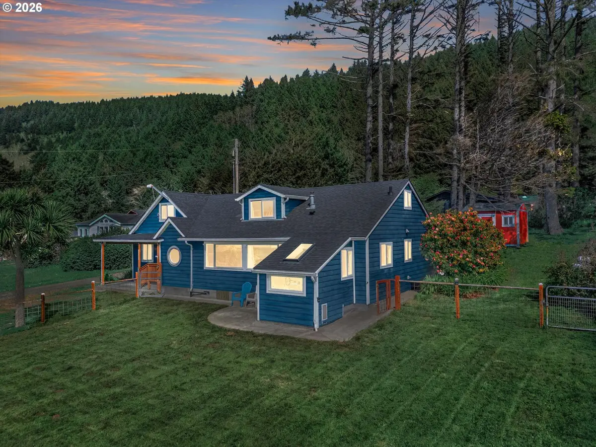 95469 Highway 101 S, Yachats, OR 97498 - #1
