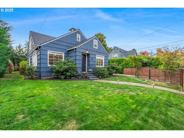 3405 NE 15th Ave, Portland, OR 97212