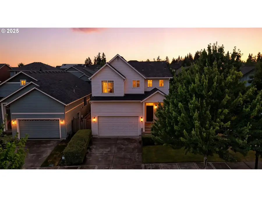2210 S White Salmon Dr, Ridgefield, WA 98642 - Image #2