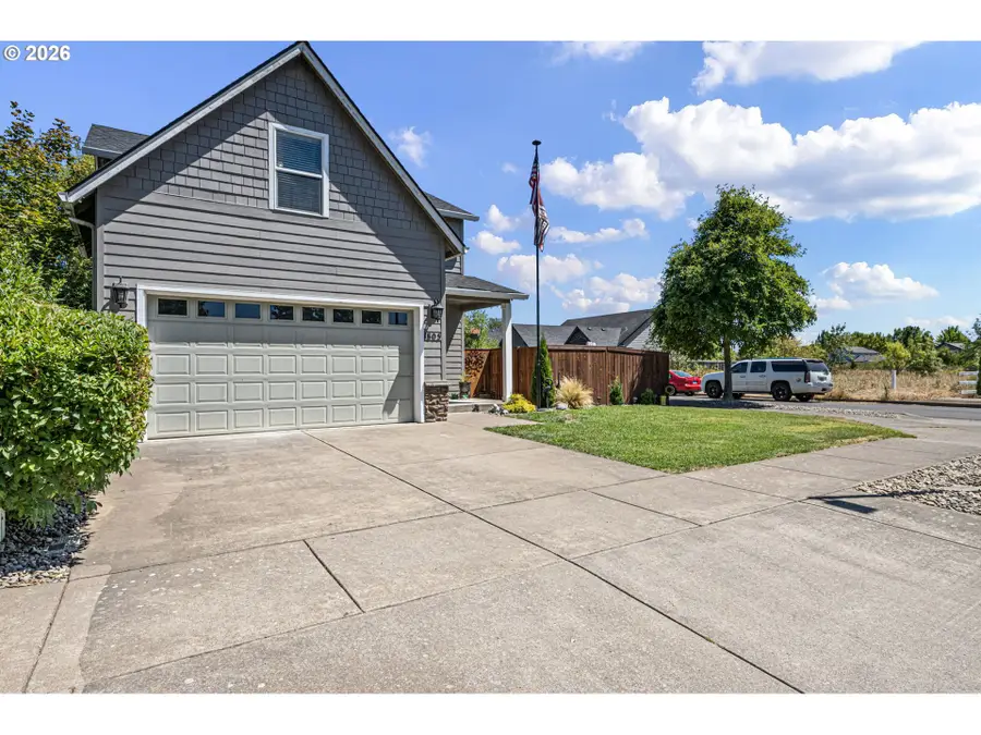 1805 Enchantment Dr, Eugene, OR 97402 - #3