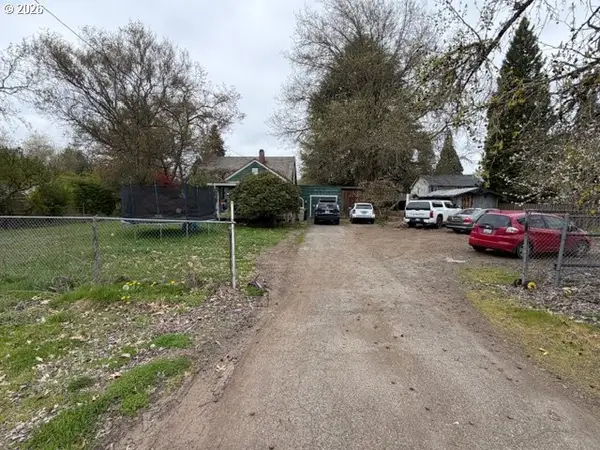 2805 SW 198th Ave, Beaverton, OR 97003