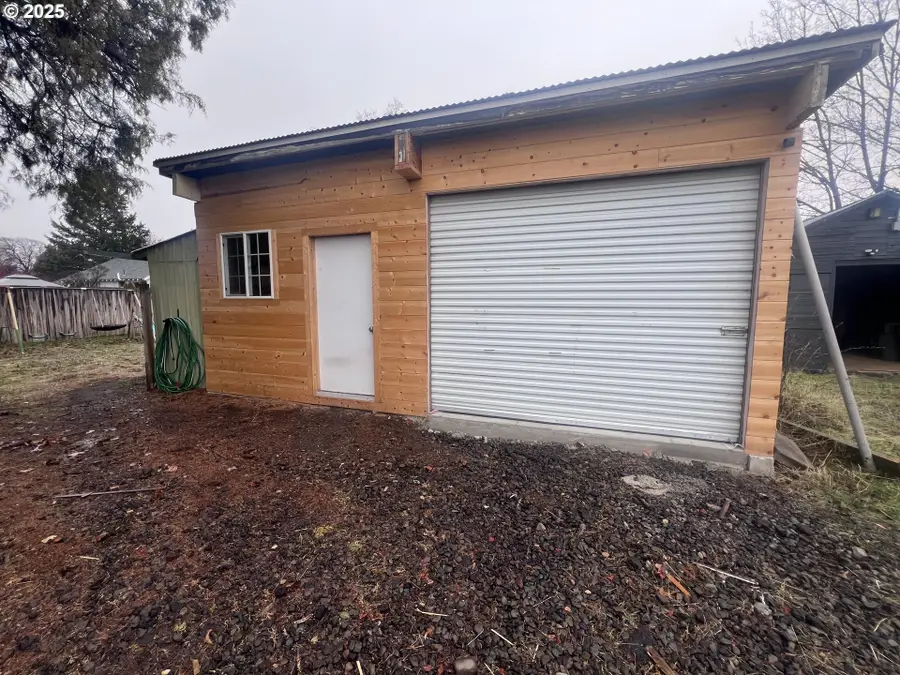 1205 Y Ave, La Grande, OR 97850 - Image #2