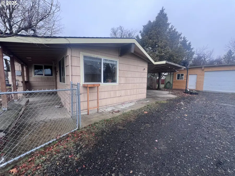 1205 Y Ave, La Grande, OR 97850 - Image #3
