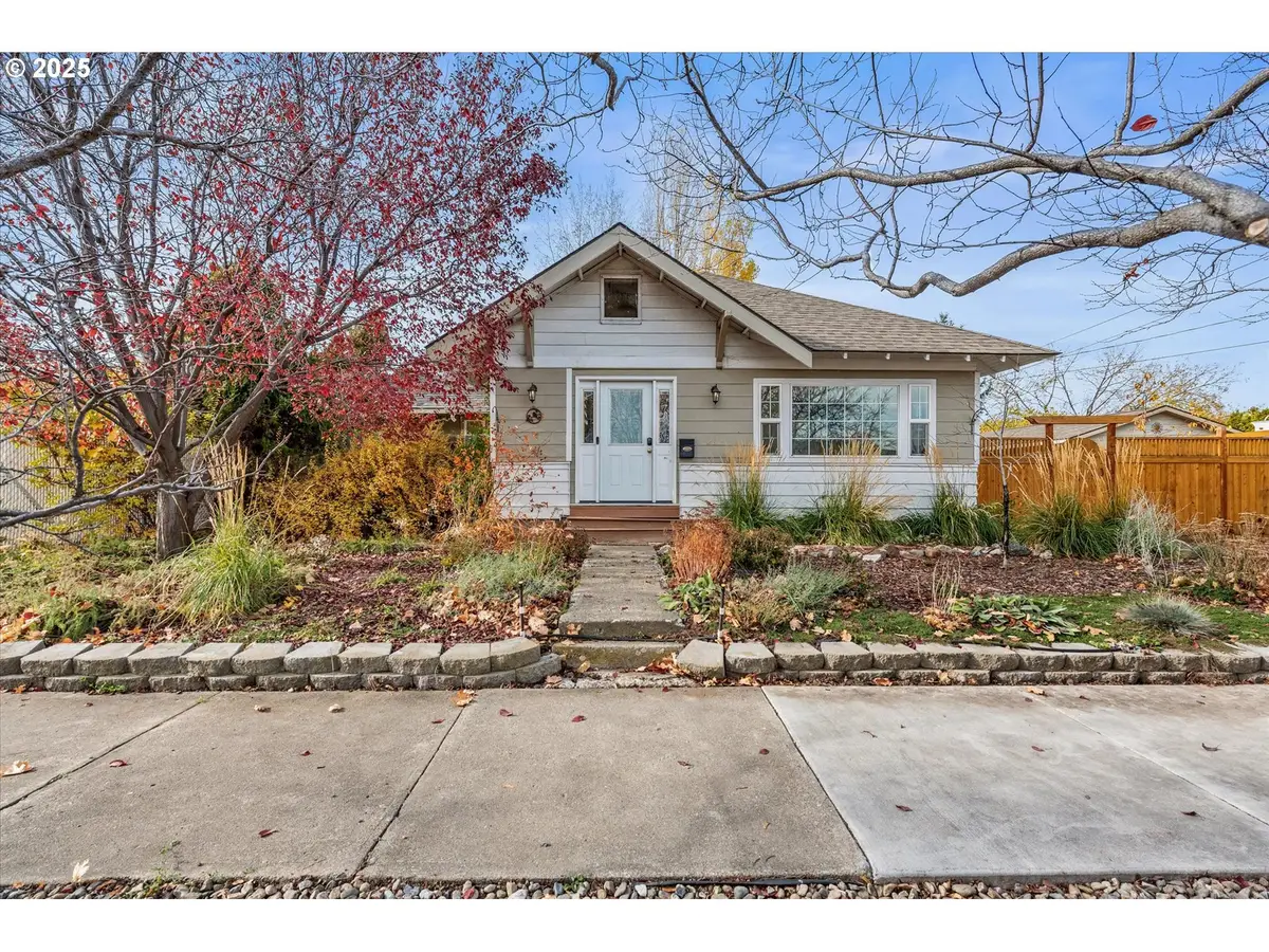 2819 College St, Baker City, OR 97814 - Image #1