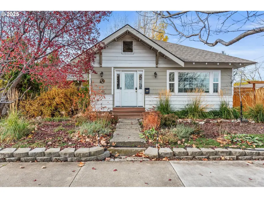 2819 College St, Baker City, OR 97814 - Image #2