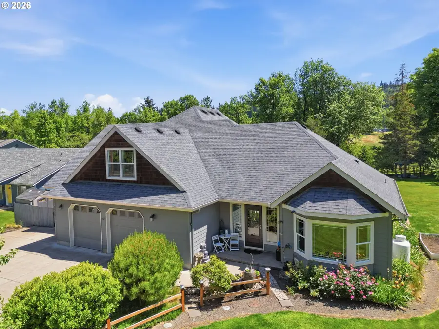 29778 Gimpl Hill Rd, Eugene, OR 97402 - #2