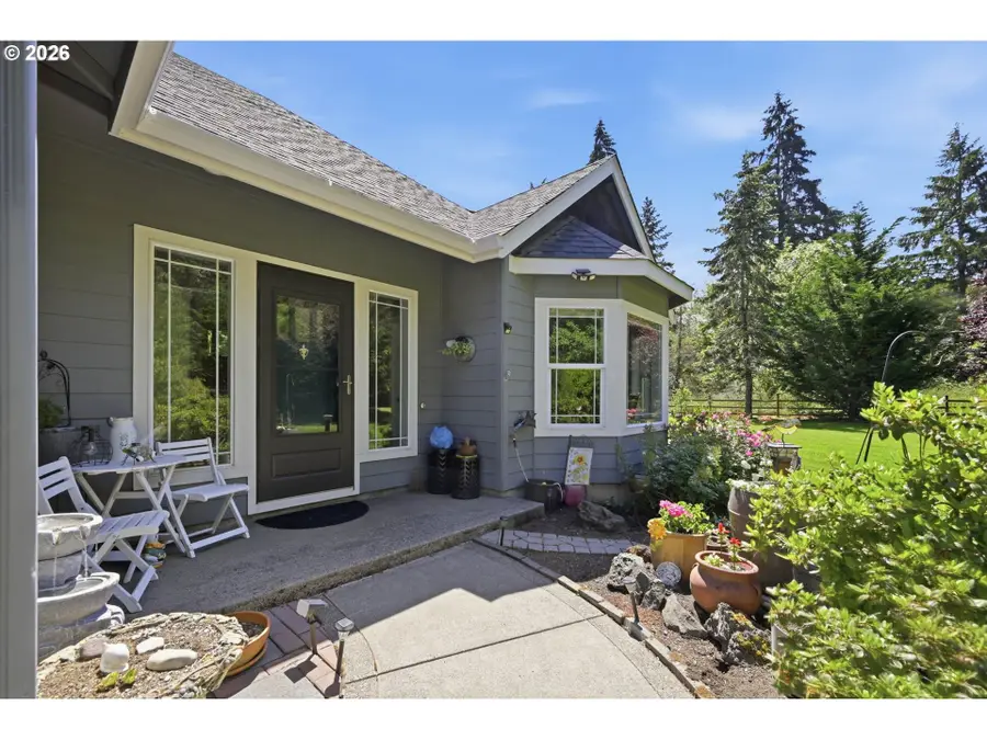 29778 Gimpl Hill Rd, Eugene, OR 97402 - #3