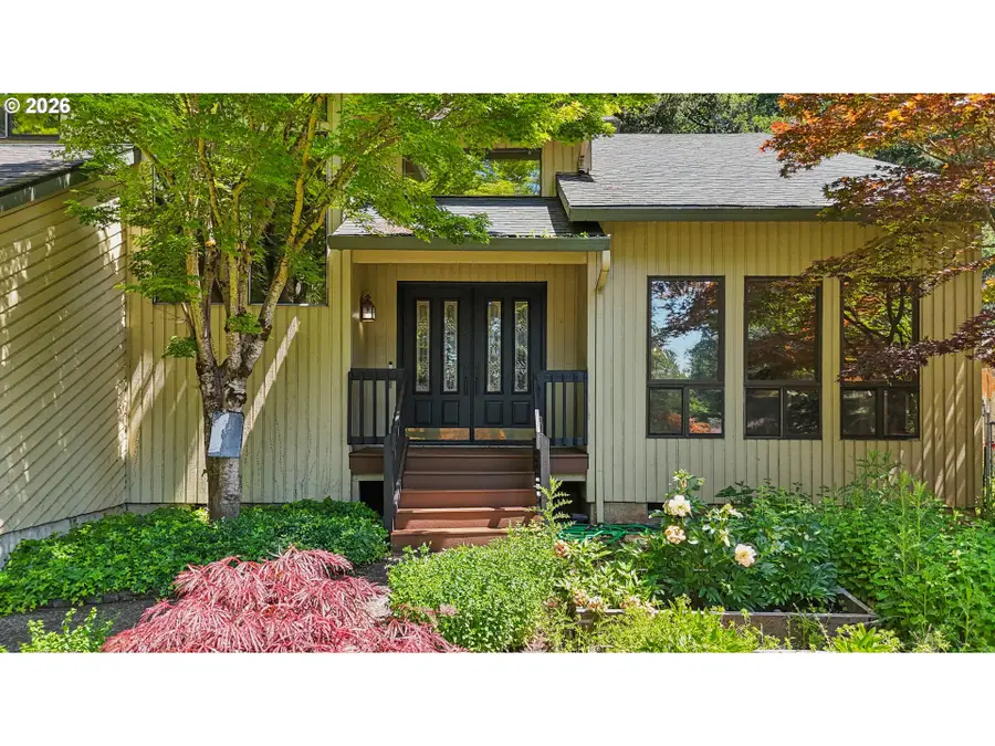 10206 SE 100th Dr, Northwest Clackamas, OR 97086 - #2