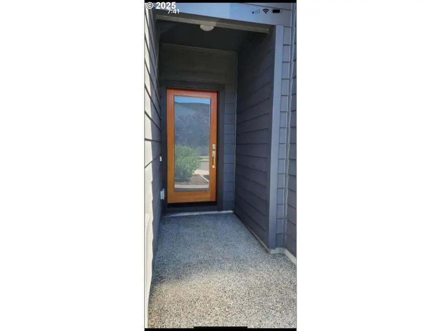 11513 NE 124th Pl, Vancouver, WA 98682 - Image #2