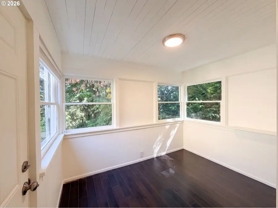 605 Ash St, Lake Oswego, OR 97034 - #3