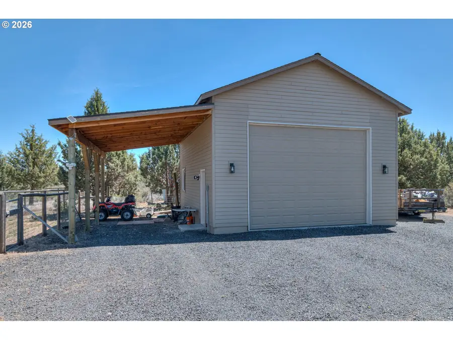 60900 Jennings Rd, Bend, OR 97702 - #3