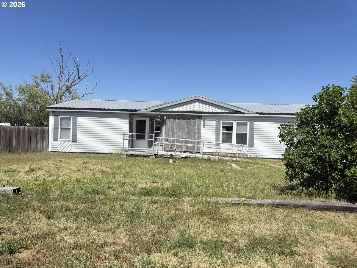 140 NW Oregon Ave, Irrigon, OR 97844 - #1