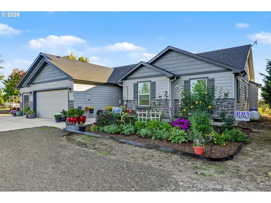 35447 E Knox Butte Rd, Albany, OR 97322 - #2