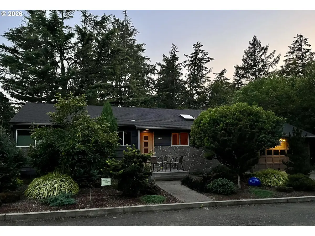 2700 SW Boundary St, Portland, OR 97239 - #1