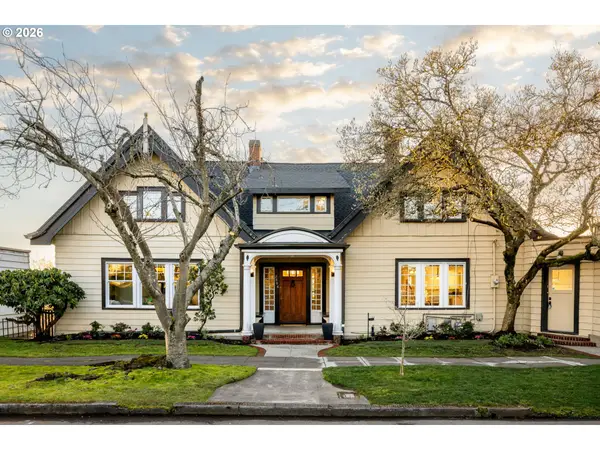 2806 NE Alameda St, Portland, OR 97212