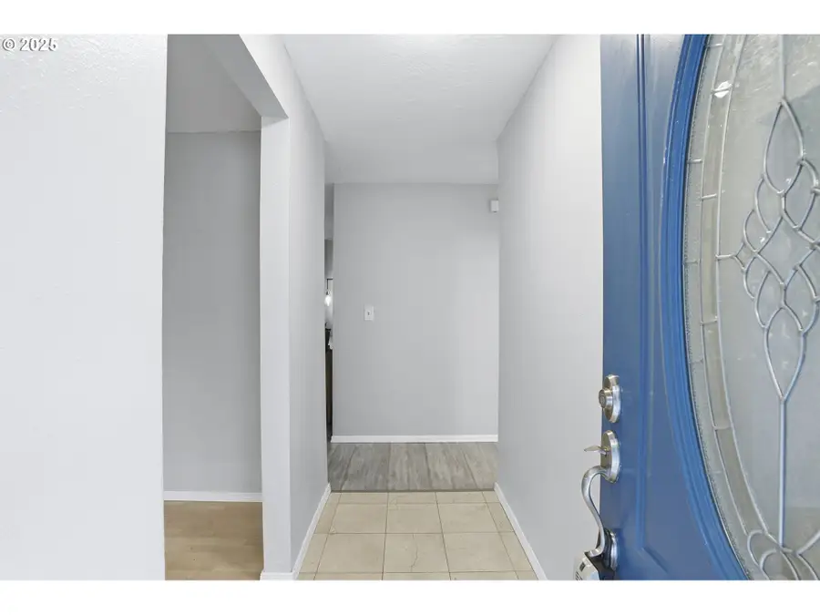 7830 SW Hemlock St, Portland, OR 97223 - Image #3