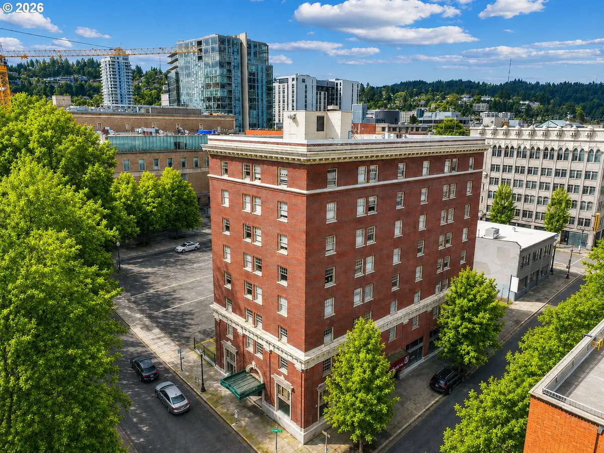 1005 SW Park Ave #703, Portland, OR 97205 - #1