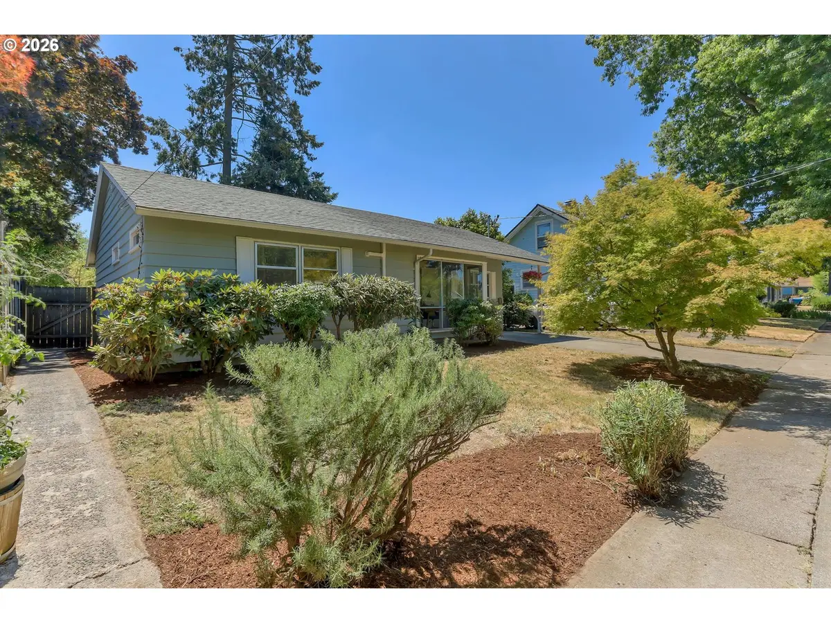 6222 NE Beech St, Portland, OR 97213 - #1