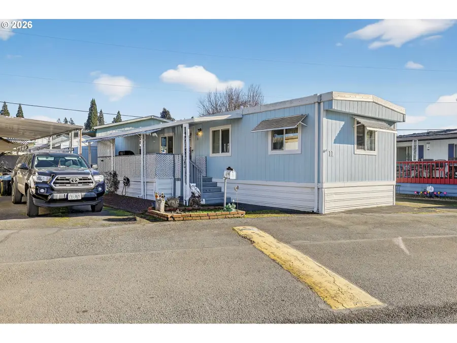 2710 SE Courtney Ave, Milwaukie, OR 97222 - #2