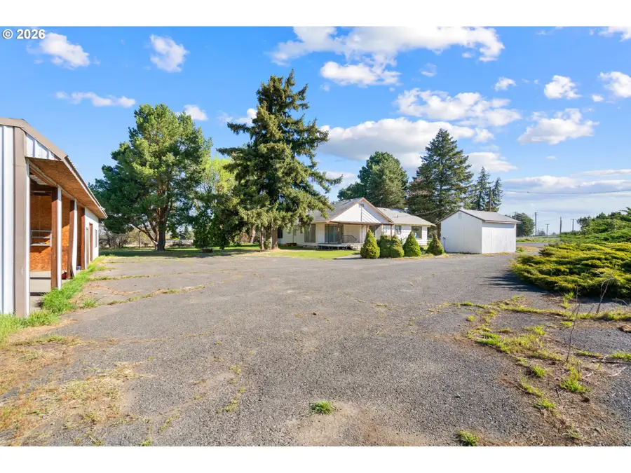 1870 S 1st St, Hermiston, OR 97838 - #2