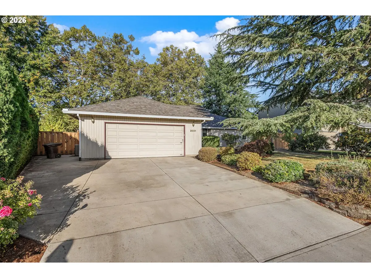 2031 NE Josephine Dr, Hillsboro, OR 97124 - #1