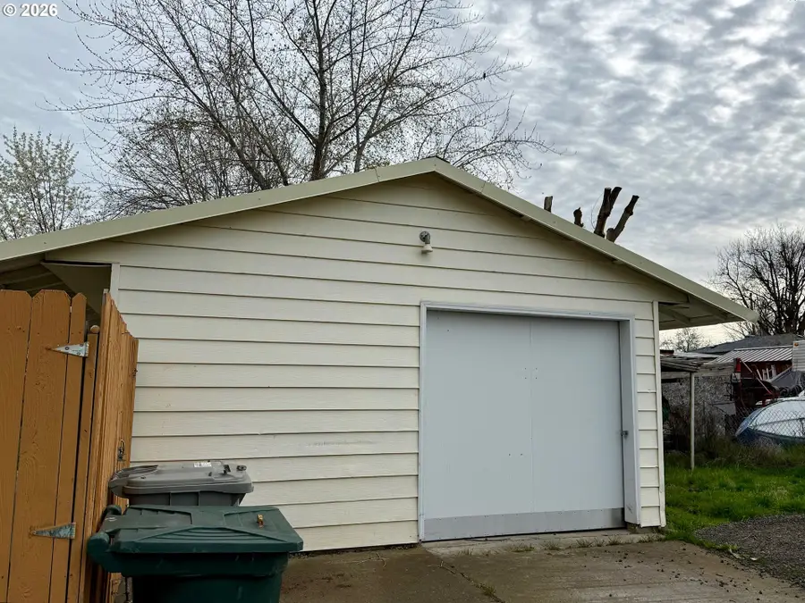 611 SW Birch St, Pilot Rock, OR 97868 - #3