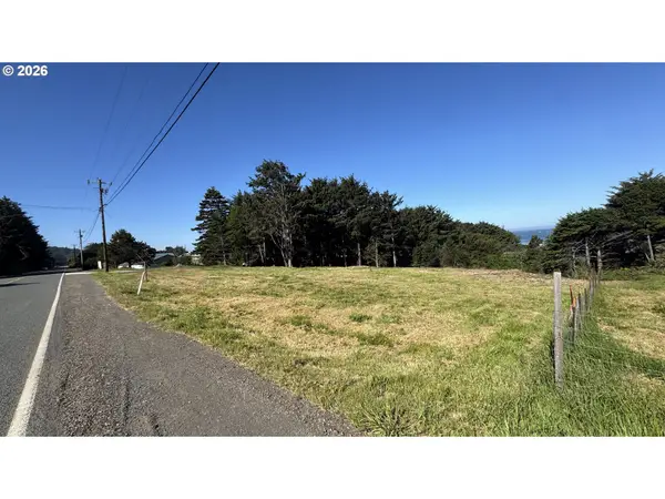 Ophir Rd, GoldBeach, OR 97444