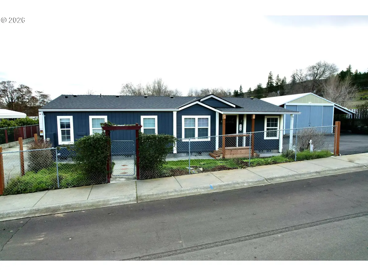996 Honey Do St, The Dalles, OR 97058 - #1