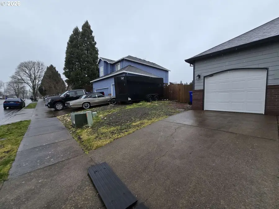 18928 Highland Dr, Oregon City, OR 97045 - #3