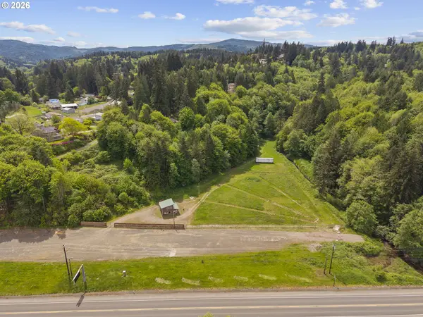 865 W Columbia River Hwy, Clatskanie, OR 97016