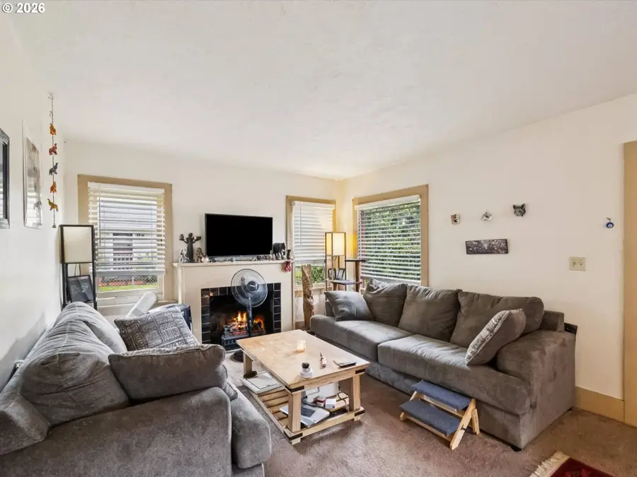 2309 SE 70th Ave, Portland, OR 97215 - #3
