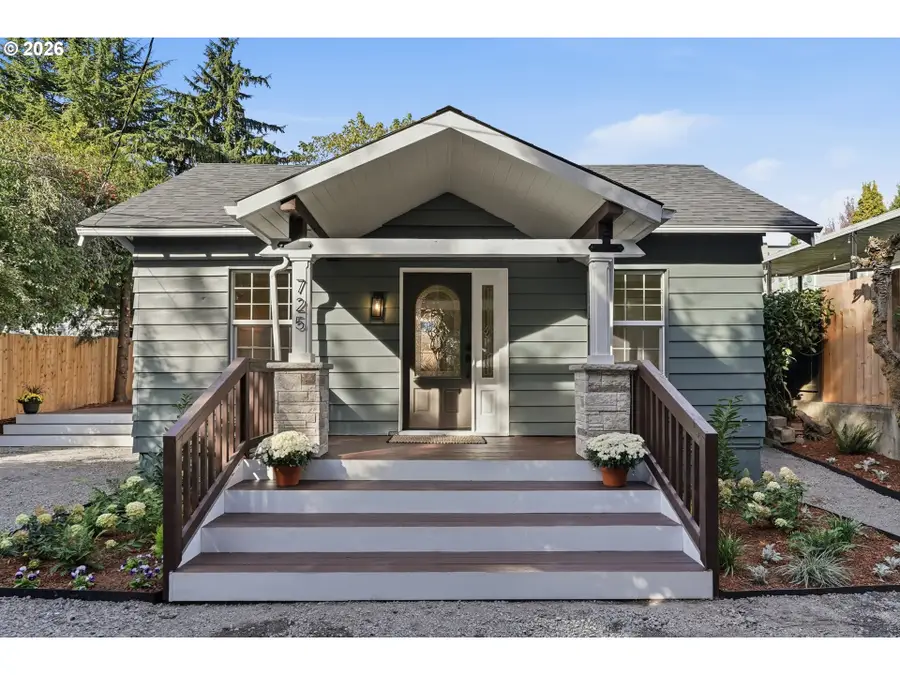 725 SW Taylors Ferry Rd, Portland, OR 97219 - #2