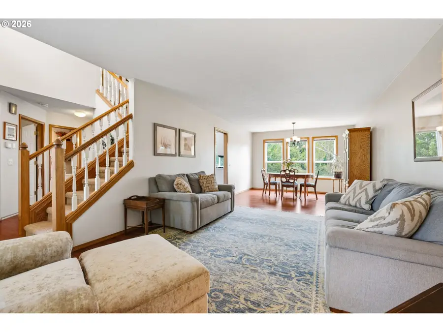 200 N 31st Ave, Cornelius, OR 97113 - #3