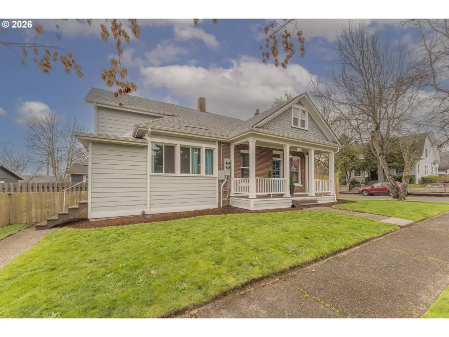 3014 Division Ave, Vancouver, WA 98660 - #2