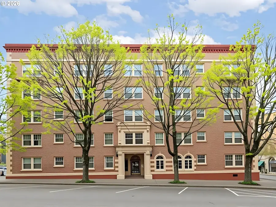 709 SW 16th Ave #304, Portland, OR 97205 - #2