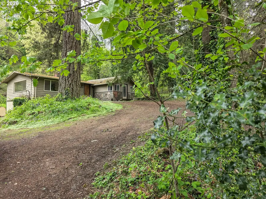 4410 SE Aldercrest Rd, Milwaukie, OR 97222 - #2