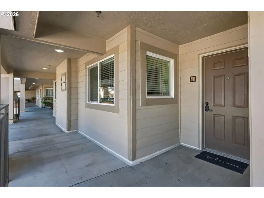 15325 NW Central Dr, Portland, OR 97229 - #3
