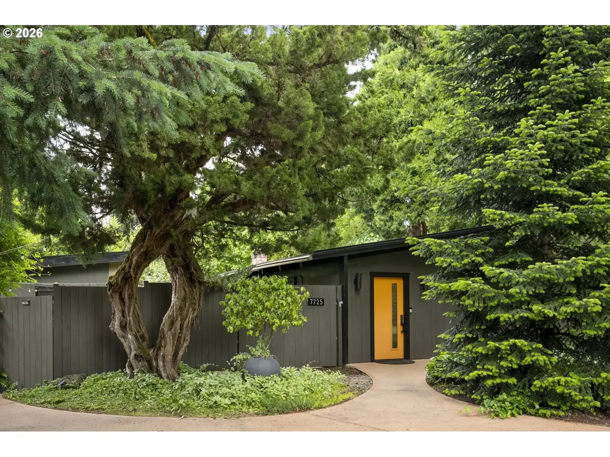 7725 SW Stewart St, Portland, OR 97223 - #1